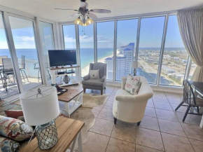 4 Bedroom Luxury High Rise Corner Condo with 2 Balconies, Heated Pool, Direct Beach Access